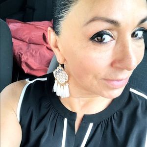 Meet your Posher, Elina